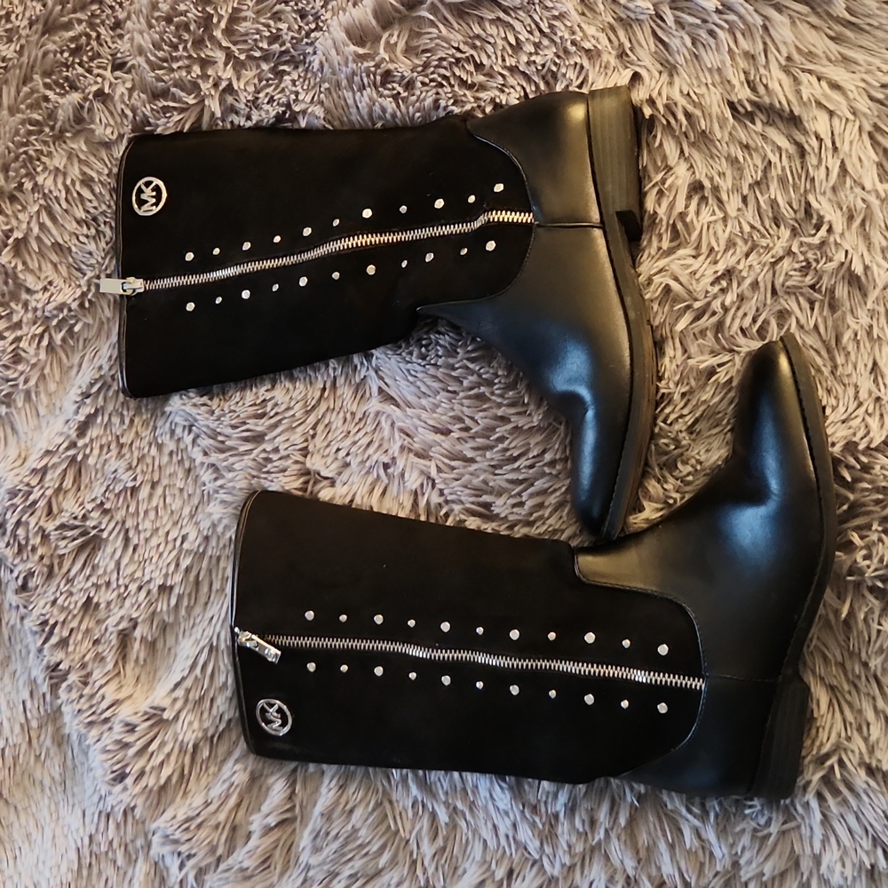 Black Michael Kors boots